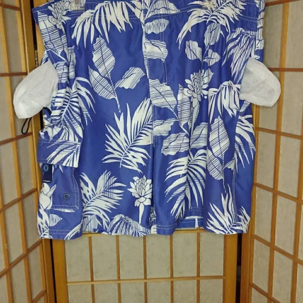Newport Blue Men's Hawaiian Leaf Pattern Board Shorts Blue Large
